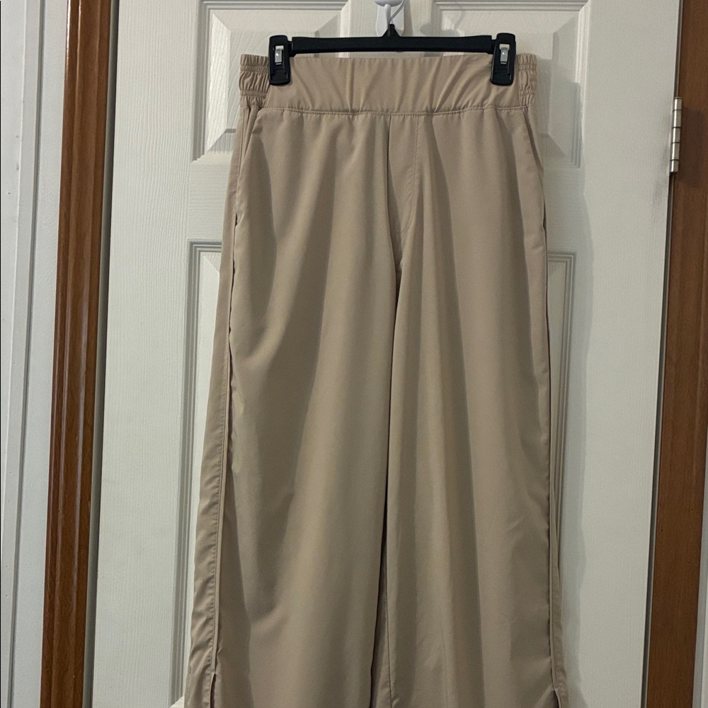Old Navy Beige Wide-Leg Track Pants